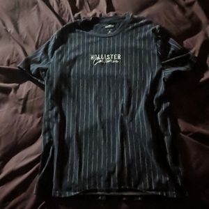 XL Hollister T-shirt